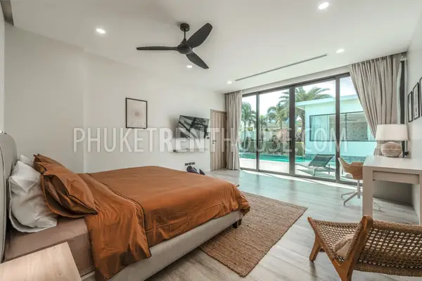 RAW21980: Luxurious, modern villa with pool and garden in Rawai. 照片 #45