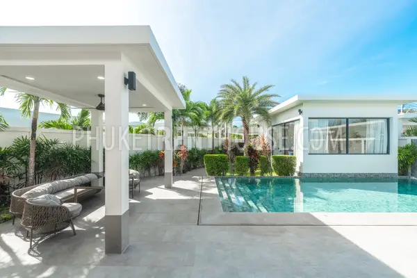 RAW21980: Luxurious, modern villa with pool and garden in Rawai. 照片 #55