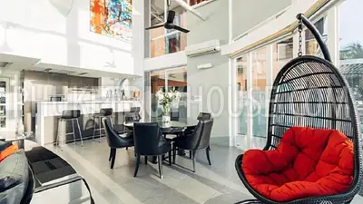 PAT7070: Villa with Outstanding Design Close to Patong. Photo #13