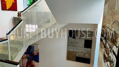 PAT7070: Villa with Outstanding Design Close to Patong. Photo #21