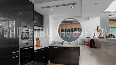 PAT7070: Villa with Outstanding Design Close to Patong. Photo #35