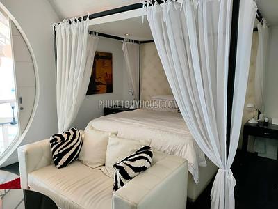 PAT7070: Villa with Outstanding Design Close to Patong. Photo #22