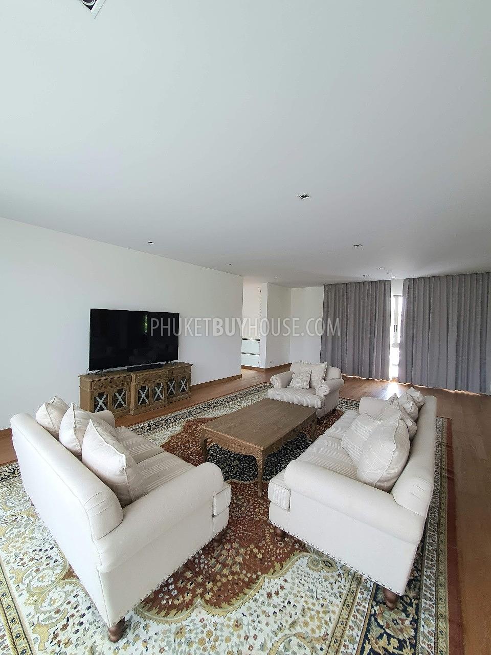 LAG6783: Magnificent New House For Sale in Laguna. Photo #24