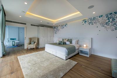 KAM6530: 卡马拉海滩上的百万富翁别墅. Photo #11