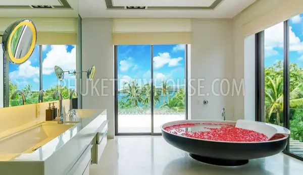 CAP6572: Luxury Villa with Panoramic Sea Views in the area of Cape Yamu. Fotoğraf #73