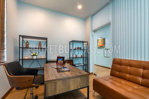 RAW6801: 3 bedroom Villa with Pool in Rawai. Photo #2