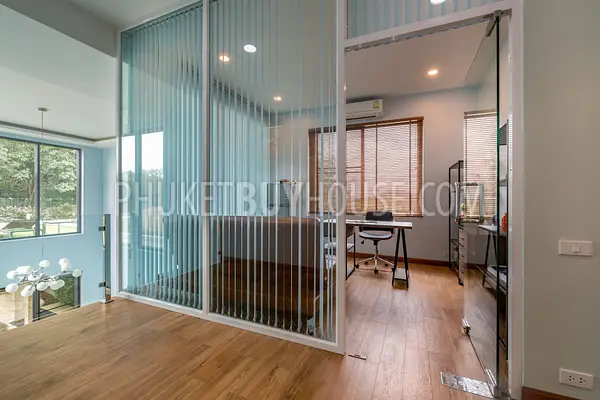 RAW6801: 3 bedroom Villa with Pool in Rawai. Photo #6