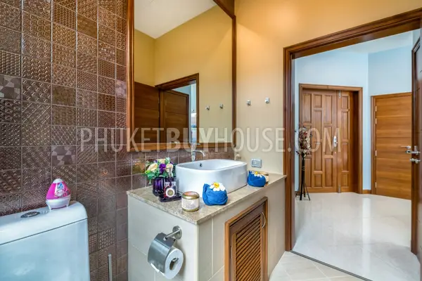 RAW6801: 3 bedroom Villa with Pool in Rawai. Photo #19
