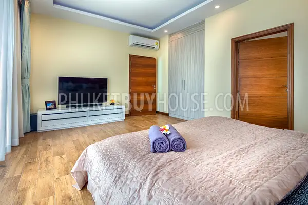 RAW6801: 3 bedroom Villa with Pool in Rawai. Photo #18