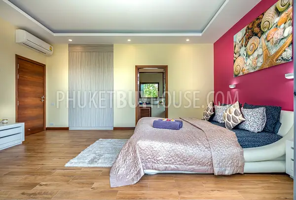 RAW6801: 3 bedroom Villa with Pool in Rawai. Photo #22