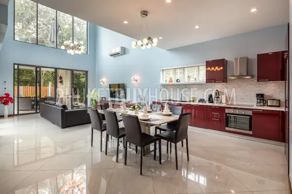 RAW6801: 3 bedroom Villa with Pool in Rawai. Photo #30