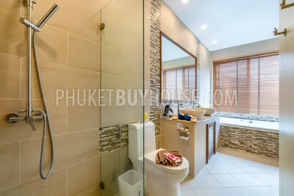 RAW6801: 3 bedroom Villa with Pool in Rawai. Photo #74