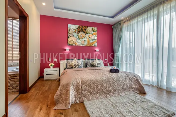 RAW6801: 3 bedroom Villa with Pool in Rawai. Photo #107