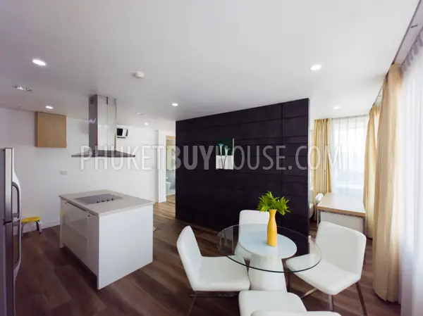 PAT6580: Modern Sea-View Apartment in Patong, Phuket: Ideal for Residence or Investment. Photo #20