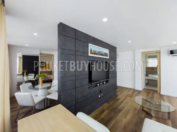 PAT6580: Modern Sea-View Apartment in Patong, Phuket: Ideal for Residence or Investment. Photo #26