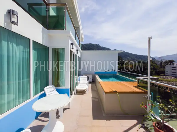 PAT6580: Modern Sea-View Apartment in Patong, Phuket: Ideal for Residence or Investment. Photo #2