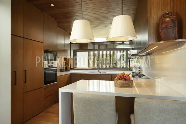 PHA6583: 4 Bedroom Villa on Walk from Beach in Phang Nga. Photo #4