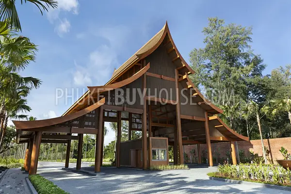 PHA6583: 4 Bedroom Villa on Walk from Beach in Phang Nga. Photo #32