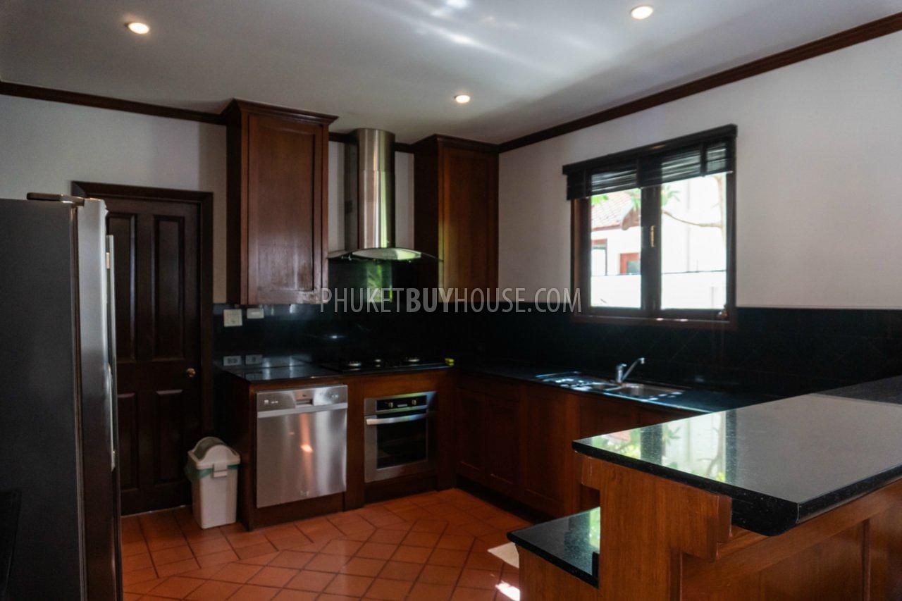 BAN6562: Villa with Pool and Garden for Sale in Bang Tao. Photo #7