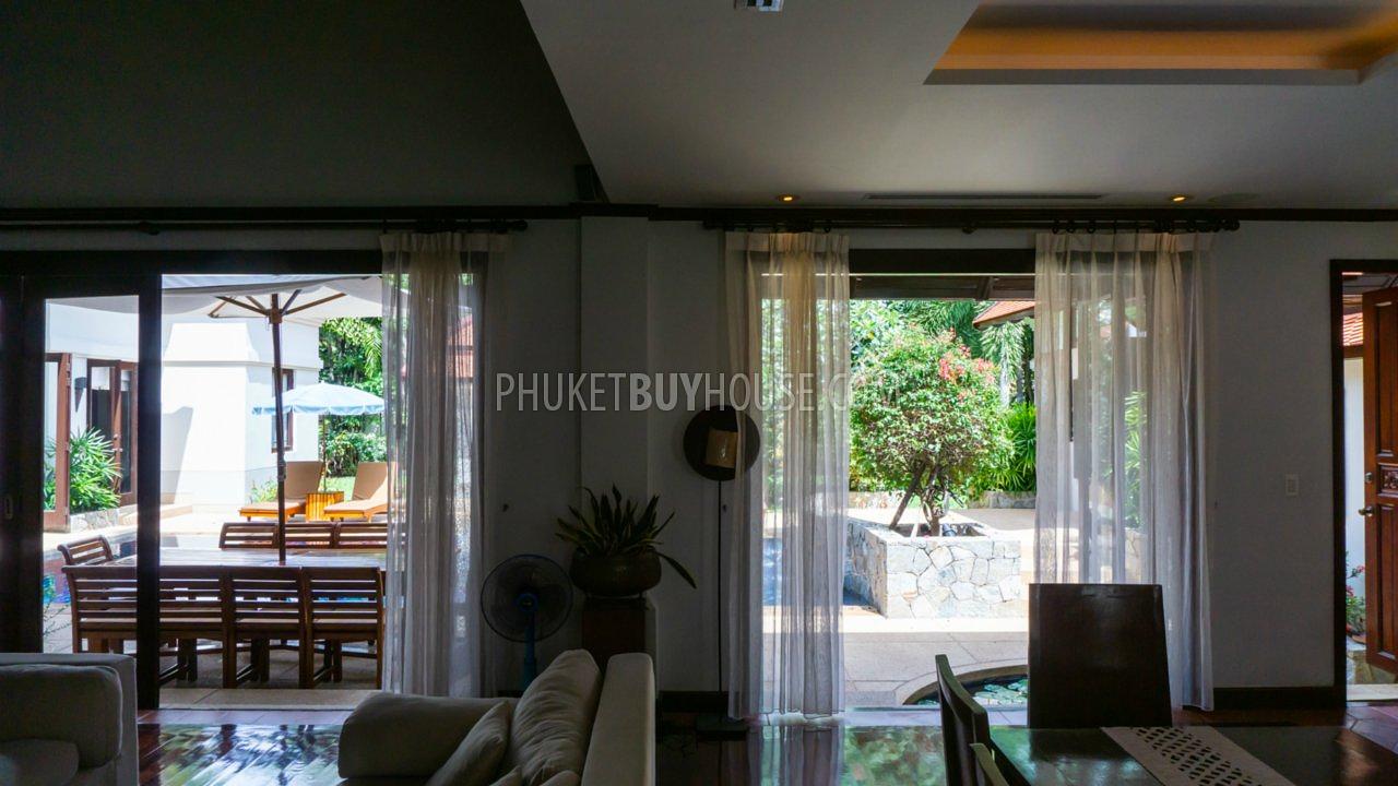 BAN6562: Villa with Pool and Garden for Sale in Bang Tao. Photo #10