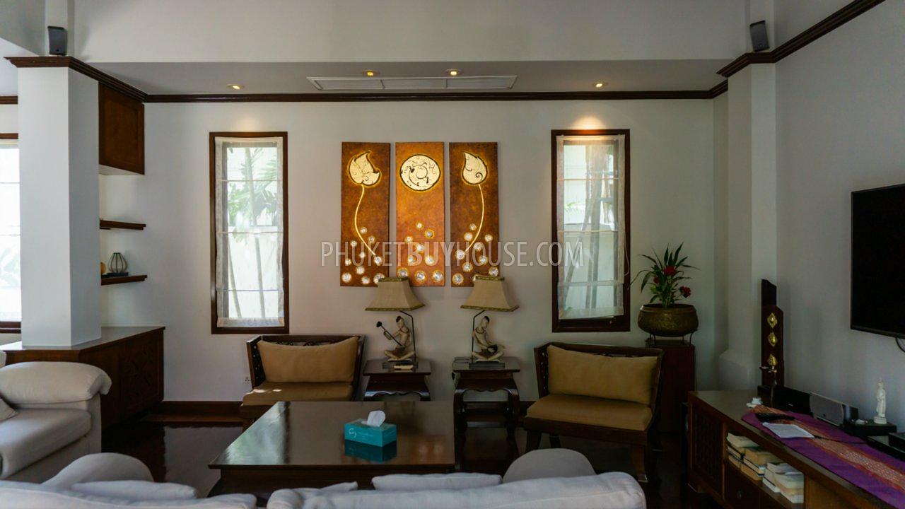 BAN6562: Villa with Pool and Garden for Sale in Bang Tao. Photo #11