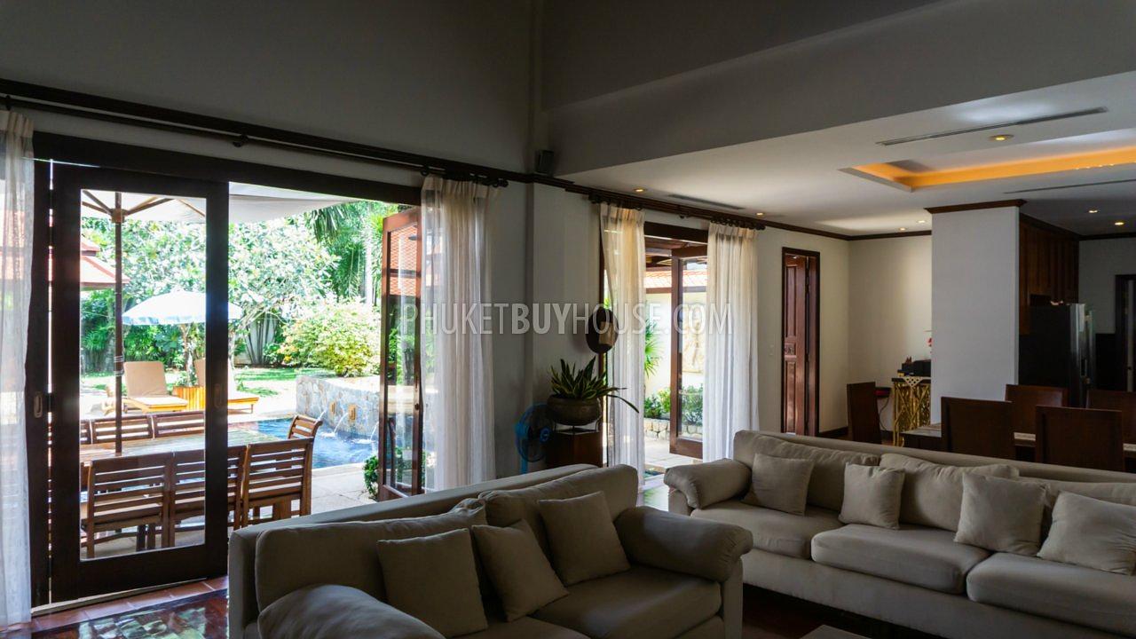 BAN6562: Villa with Pool and Garden for Sale in Bang Tao. Photo #15