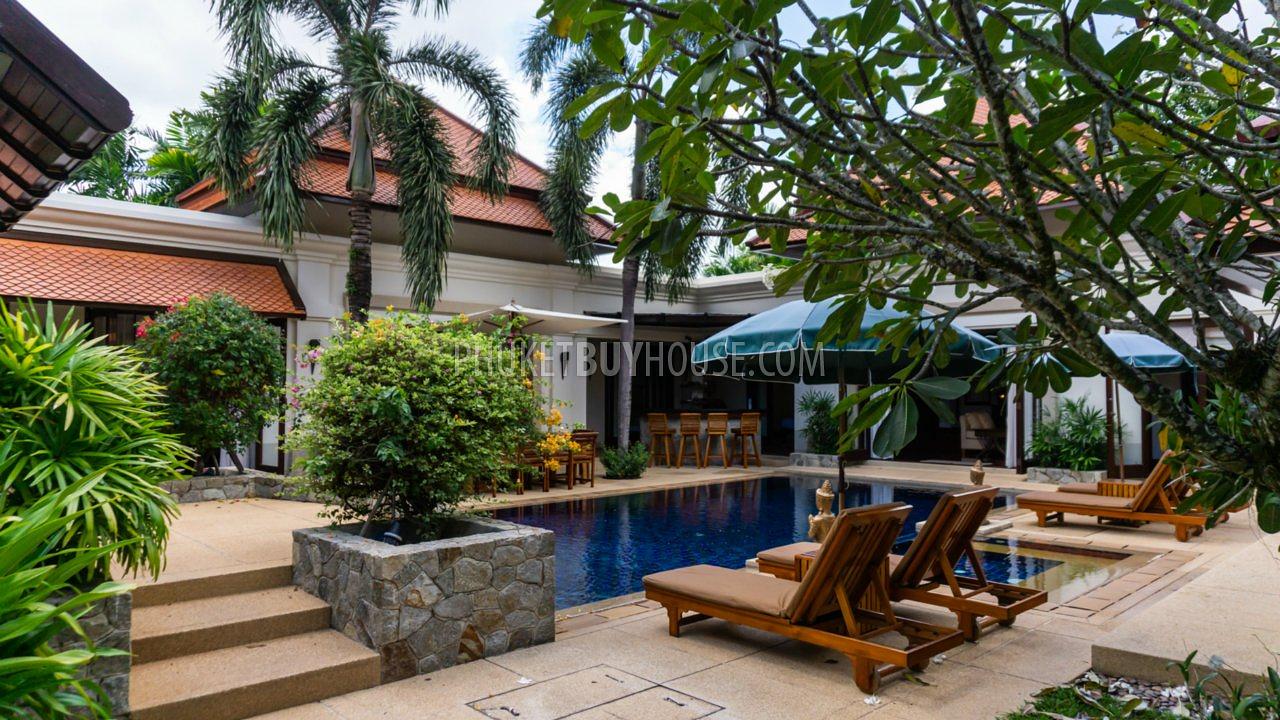 BAN6562: Villa with Pool and Garden for Sale in Bang Tao. Photo #46