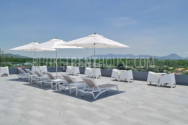BAN21984: Apartments by the sea on Bang Tao beach. Photo #2