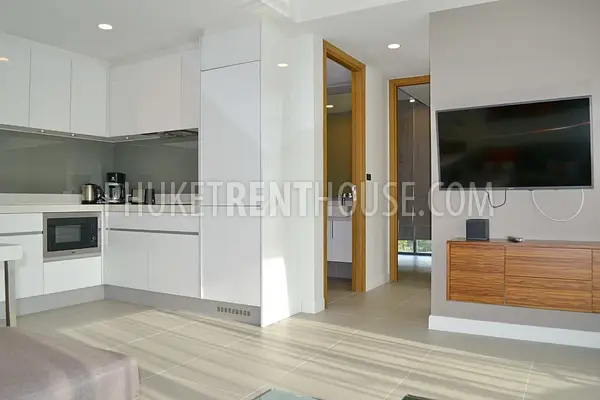 BAN21984: Apartments by the sea on Bang Tao beach. Photo #5