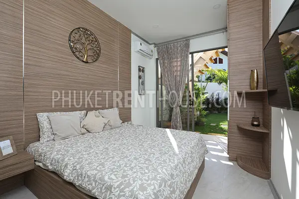 RAW21985: Stylish pool villa near Nai Harn Beach. Photo #17