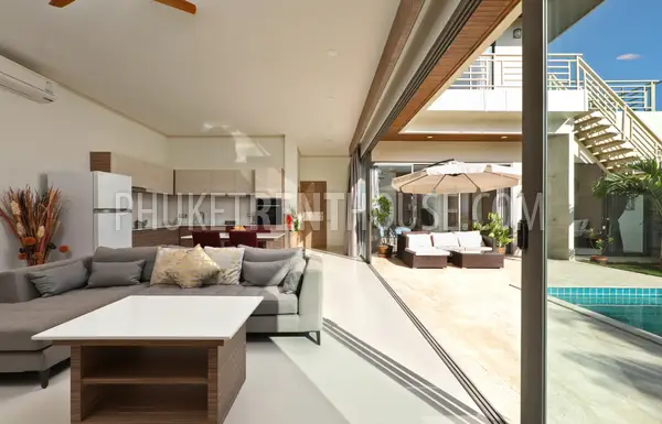 RAW21985: Stylish pool villa near Nai Harn Beach. Photo #15