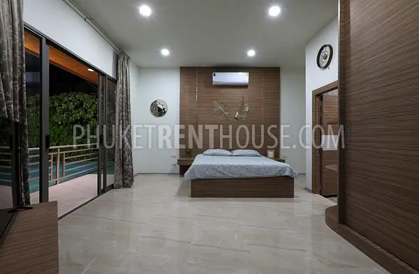 RAW21985: Stylish pool villa near Nai Harn Beach. Photo #11