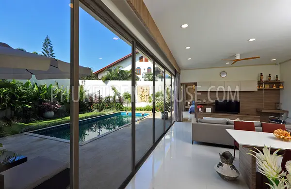RAW21985: Stylish pool villa near Nai Harn Beach. Photo #20