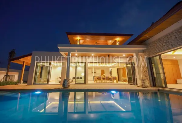 CHE6566: Tropical Villa For Sale in Cherng Talay. Fotoğraf #5
