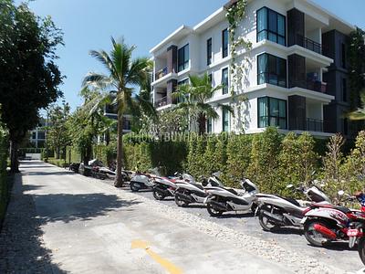 RAW6570: 1 Bedroom Beachfront Condo Apartment in Rawai. Photo #1