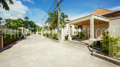 NAI6608: Villa for Sale in Nai Harn area. Photo #3