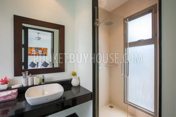 NAI6608: Villa for Sale in Nai Harn area. Photo #12
