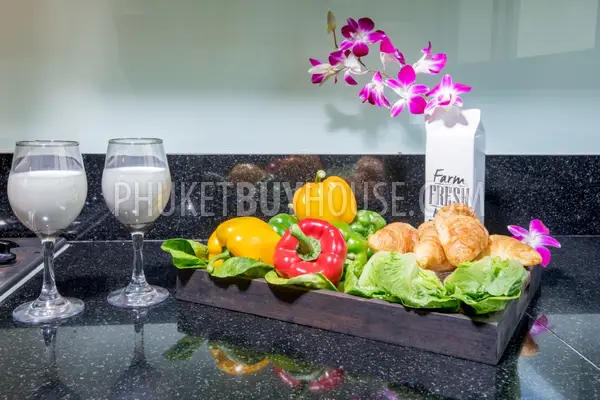 NAI6608: Villa for Sale in Nai Harn area. Photo #15