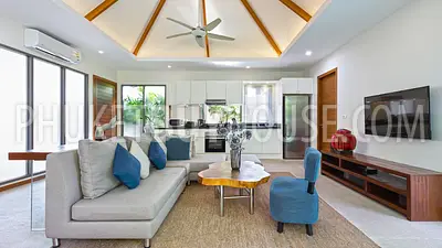RAW3790: Pool Villa Walking Distance to Beach in Rawai Area. Photo #11