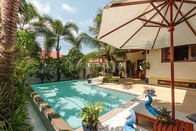 PAN1375: Luxury Pool Villa in Panwa, Phuket. Photo #34