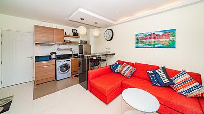 NAI22015: Great One Bedroom Condo For Sale in Nai Harn. Photo #6