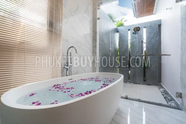 BAN6913: New complex of luxury villas in Bang Tao area. Photo #42