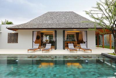 BAN6626: Tropical Villa for Sale in Bang Tao. Photo #4