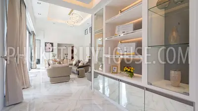 BAN7095: Splendid Lifestyle in 3-Bedroom Pool Villa in Bang Tao. Photo #34