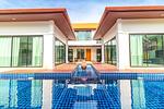 RAW6593: Spacious Pool Villa in Rawai. Thumbnail #2