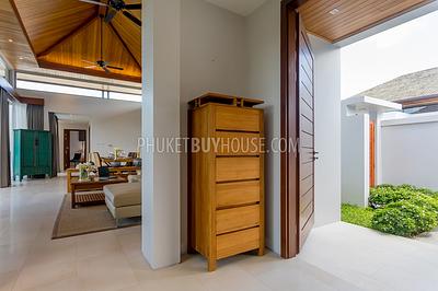 LAY6600: Luxury Villa with pool in Layan area. Photo #29