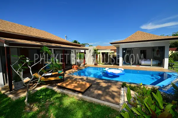 RAW6602: Tropical Villa with Pool in Rawai. Photo #4