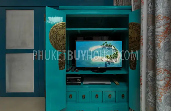 LAY6606: Stylish Villa on Layan Beach. Photo #22