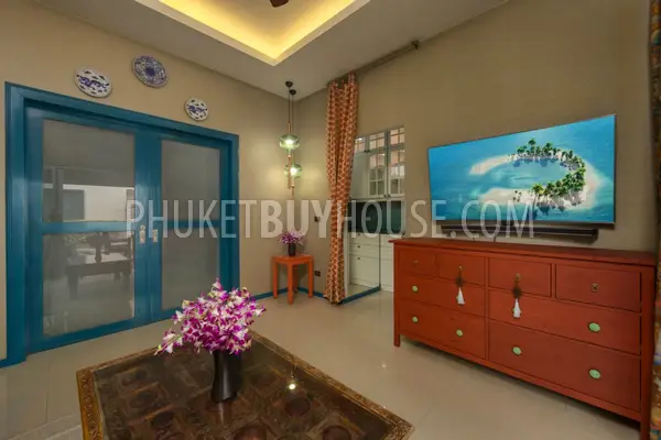 LAY6606: Stylish Villa on Layan Beach. Photo #27