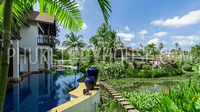 SUR6654: Designer Apartments for Sale in Surin. Photo #4